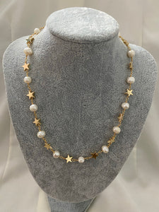 Star & Pearl Gold Necklace